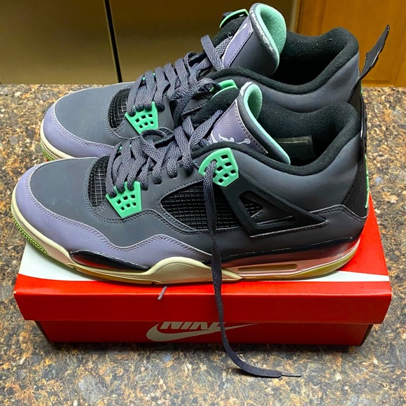 Jordan Other - Jordan 4 “Green Glow” (2013)